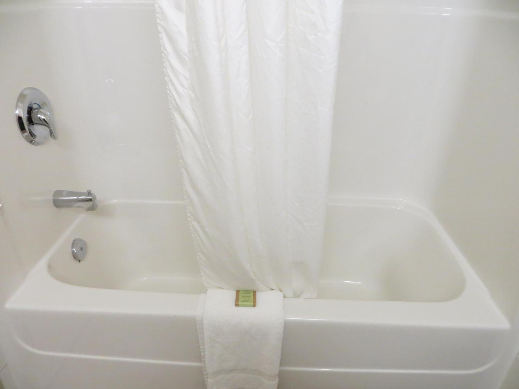 Super 8 By Wyndham Sherwood Park/Edmonton Area Ngoại thất bức ảnh