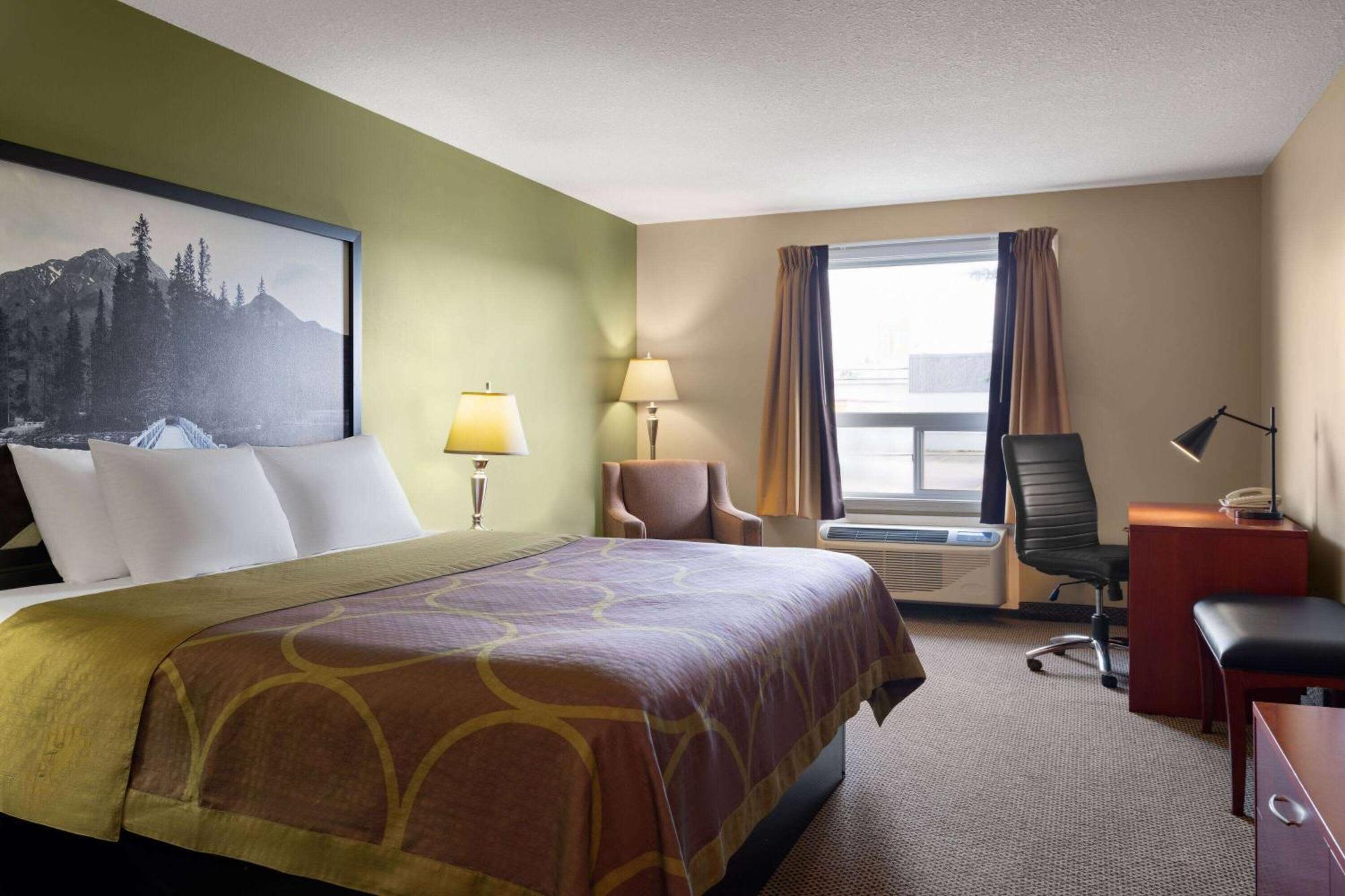 Super 8 By Wyndham Sherwood Park/Edmonton Area Ngoại thất bức ảnh