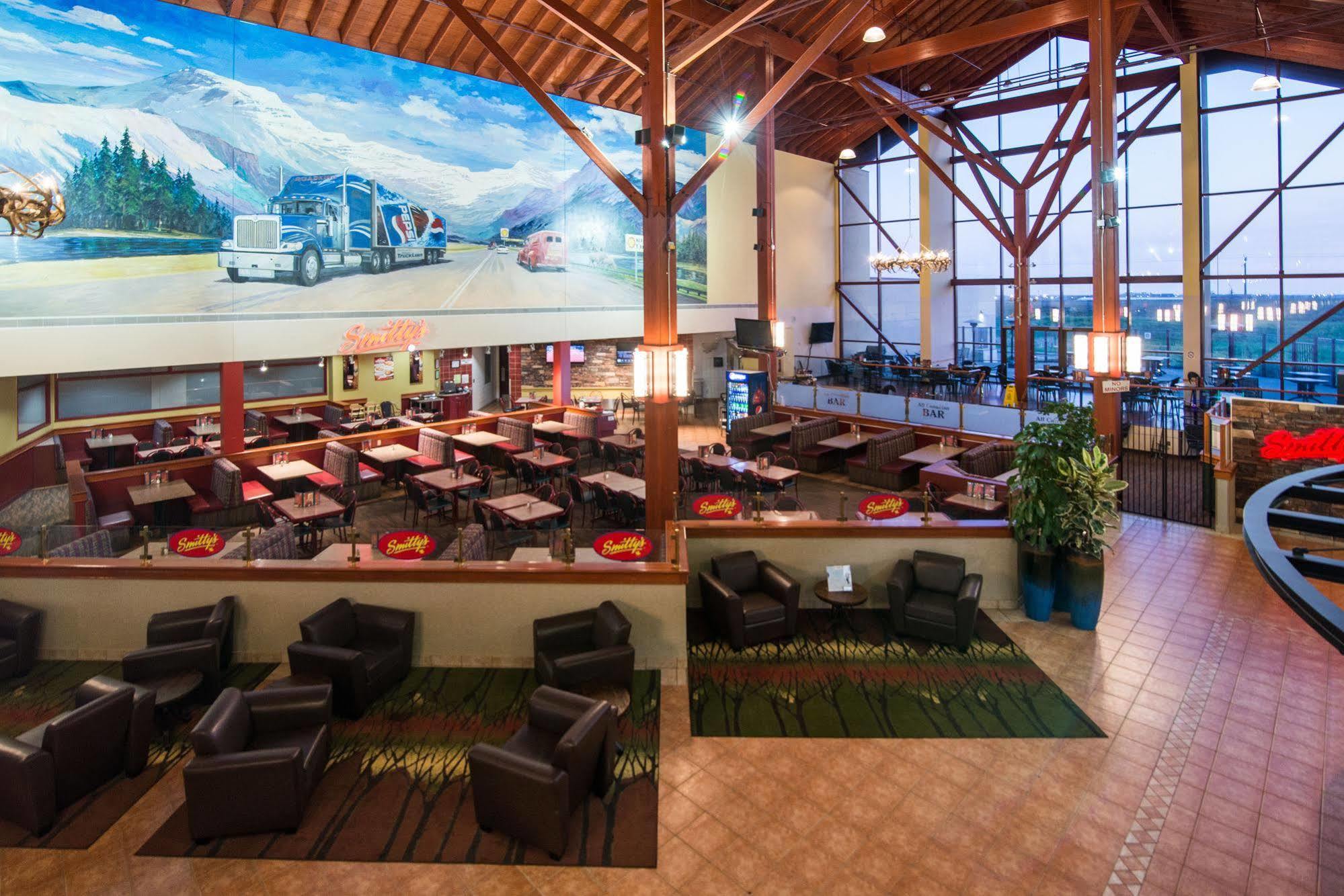 Super 8 By Wyndham Sherwood Park/Edmonton Area Ngoại thất bức ảnh