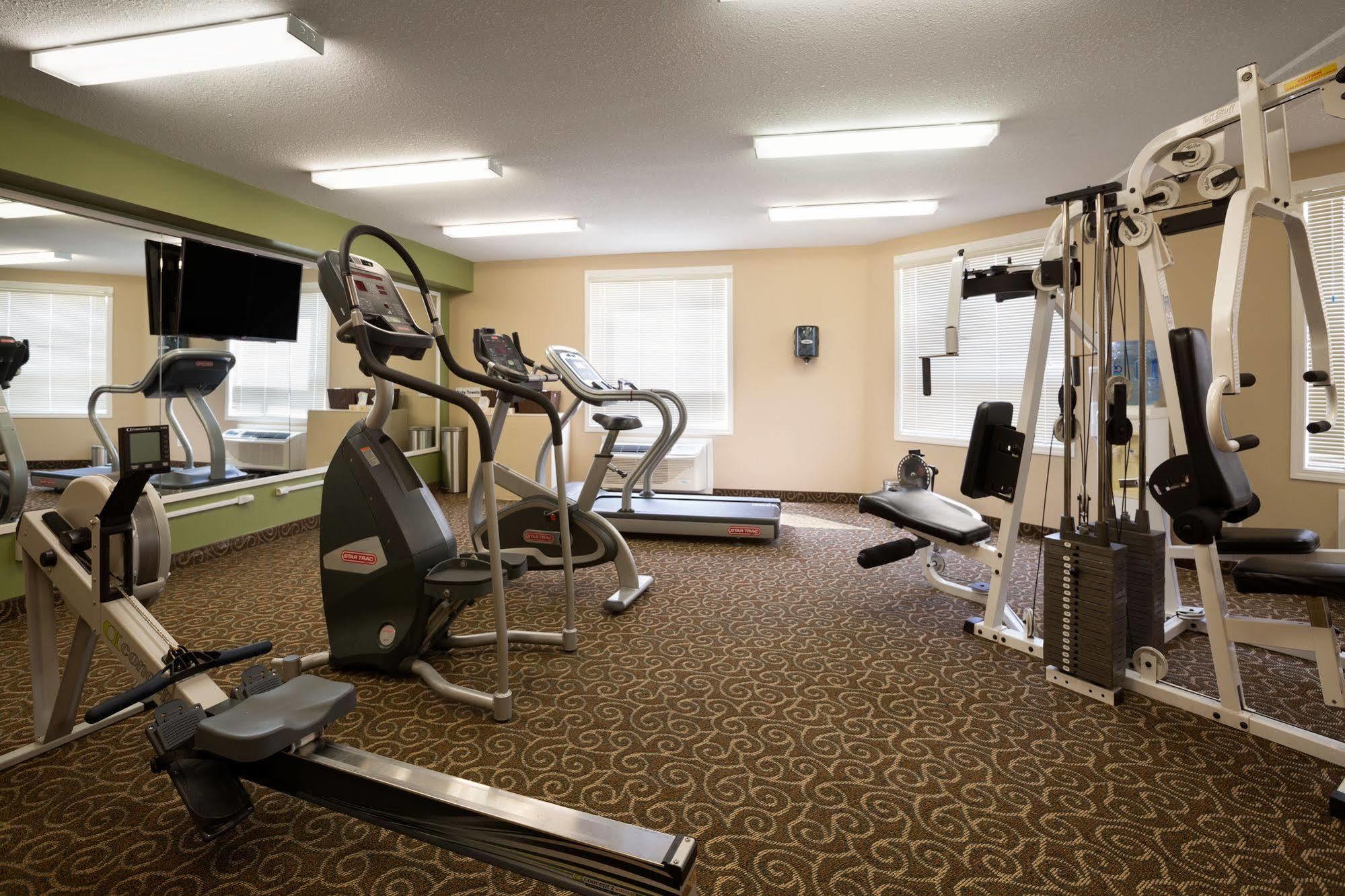 Super 8 By Wyndham Sherwood Park/Edmonton Area Ngoại thất bức ảnh
